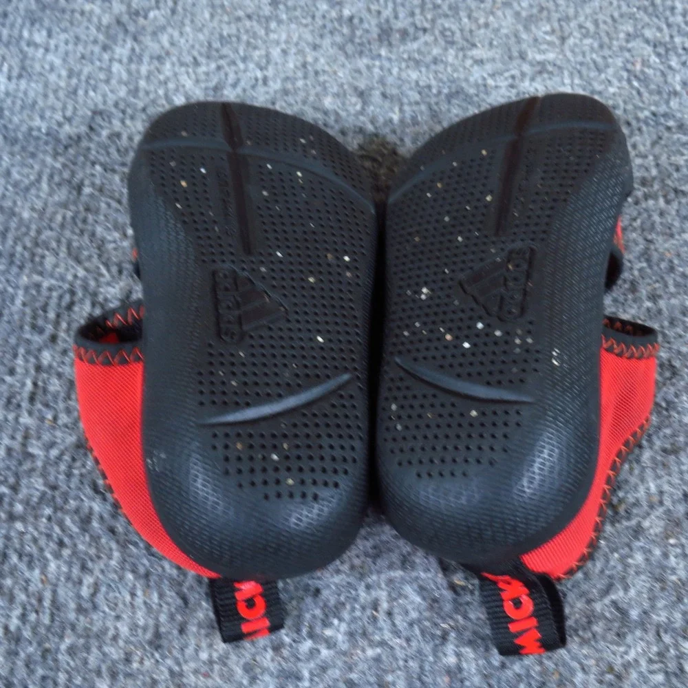 adidas altaventure mickey